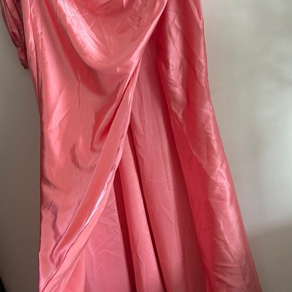 Coral Satin corset back Prom/Wedding dress with front slit - Picture 5 of 5